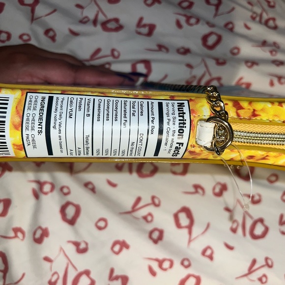 Betsey Johnson Mac N’ Cheese bag - Picture 8 of 10